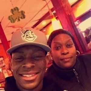 Meet your Posher, Simone